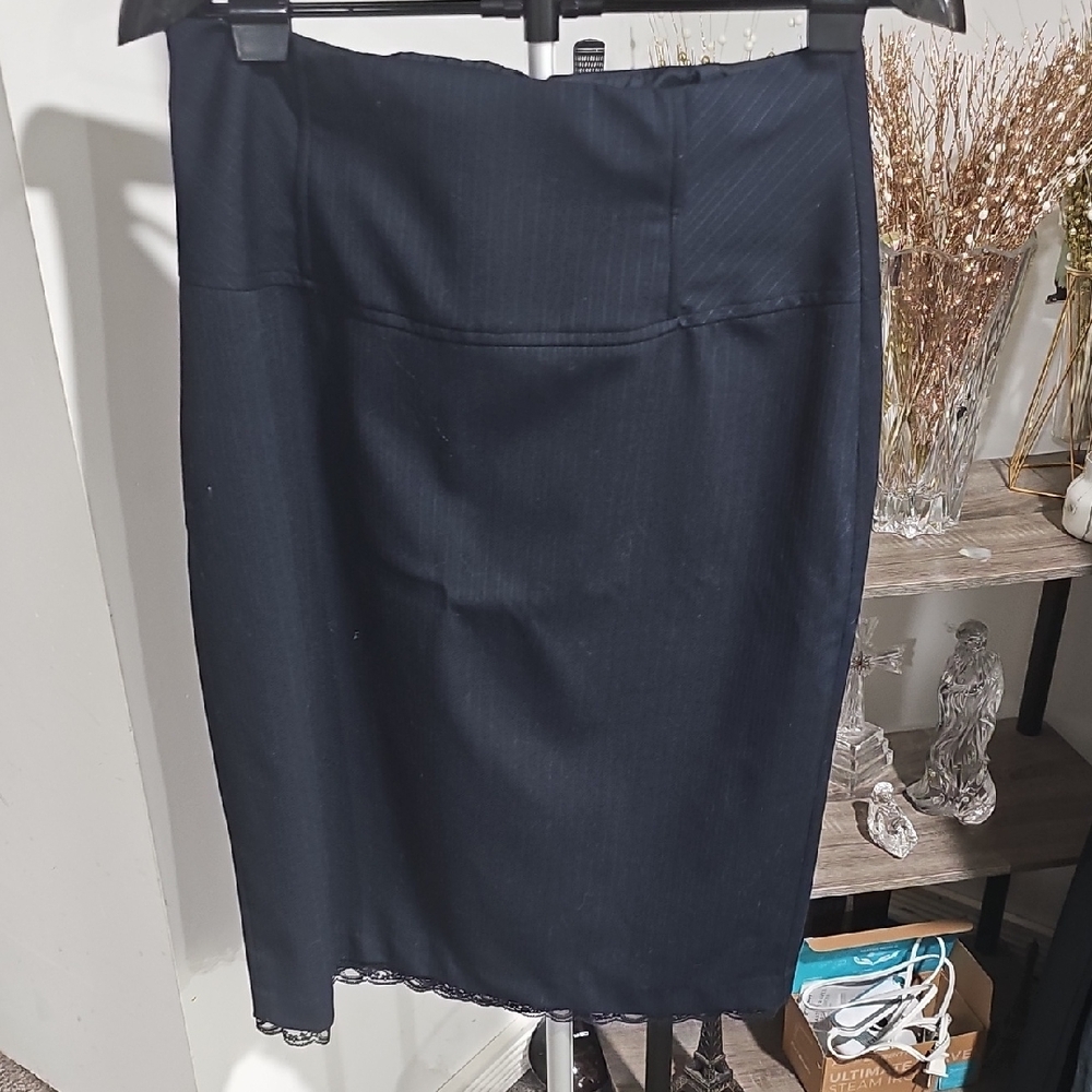 Express Elegant Classic Black Pencil Skirt